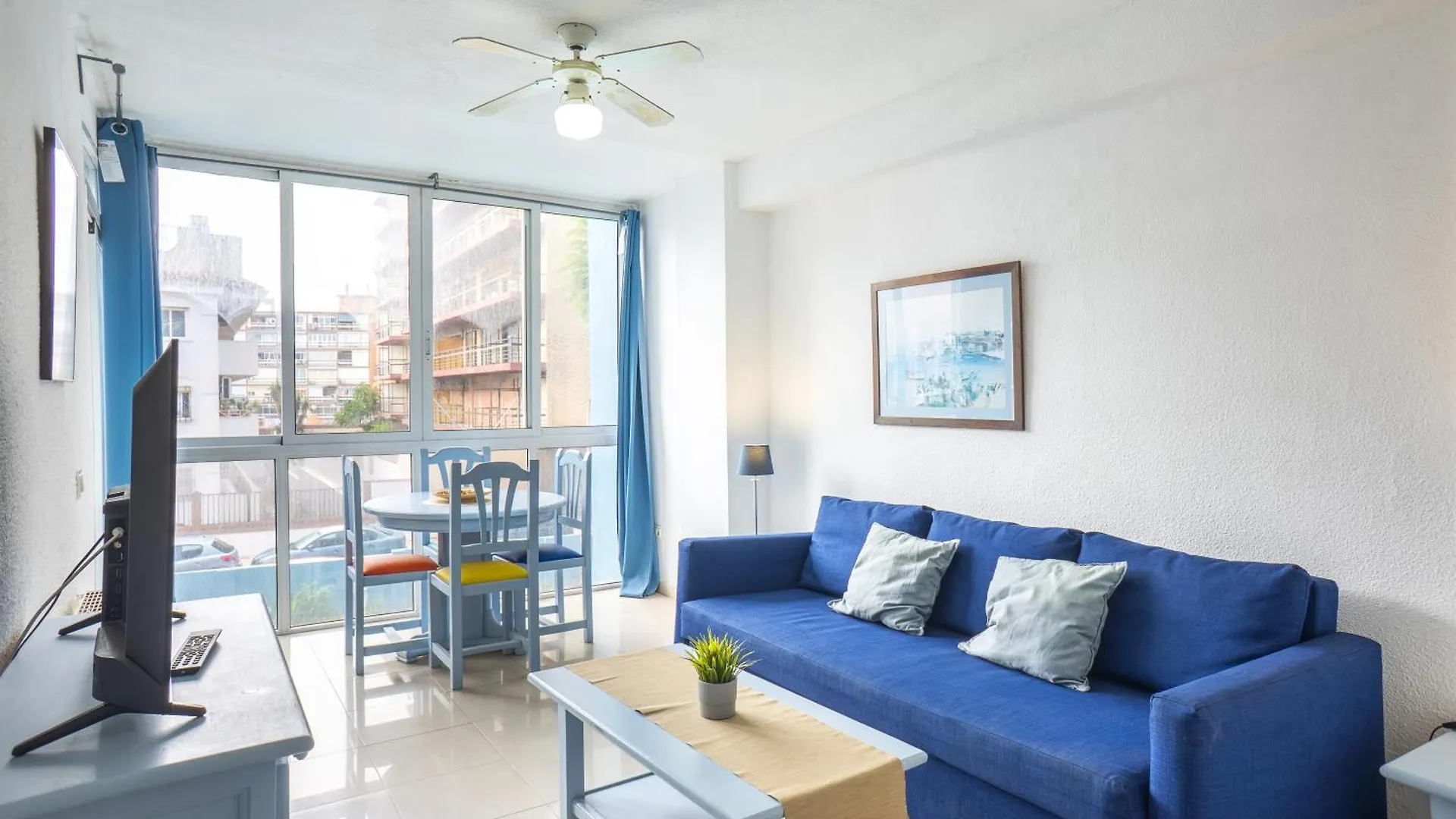Apartamentos El Velero Torremolinos España