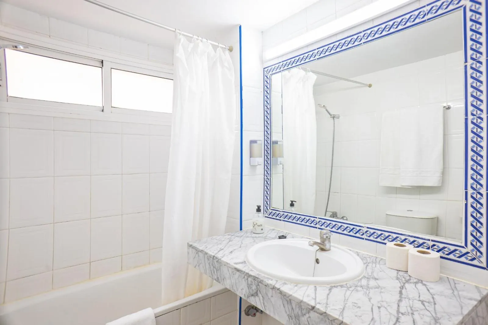 Apartamentos El Velero Torremolinos Apartment