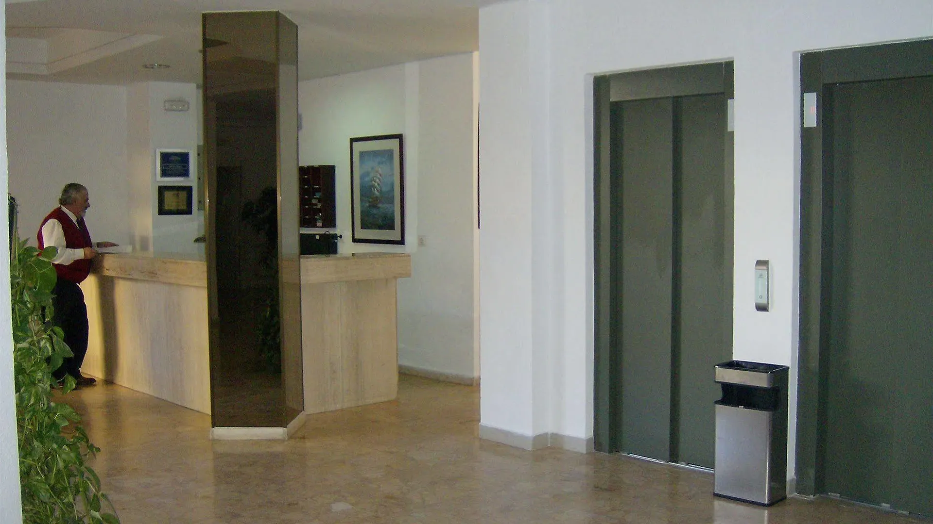 Apartment Apartamentos El Velero Torremolinos